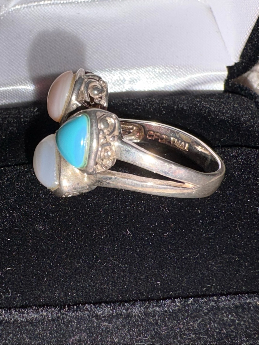 Pure 925 Sterling Silver Turquoise and White Opal Three-Stone Ring - Picture 3 of 8